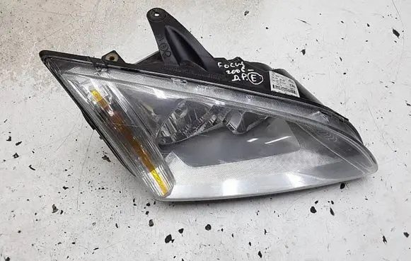 Ford Focus Headlight/headlamp 4M5113W029AD