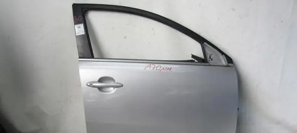 KIA Sportage Front door