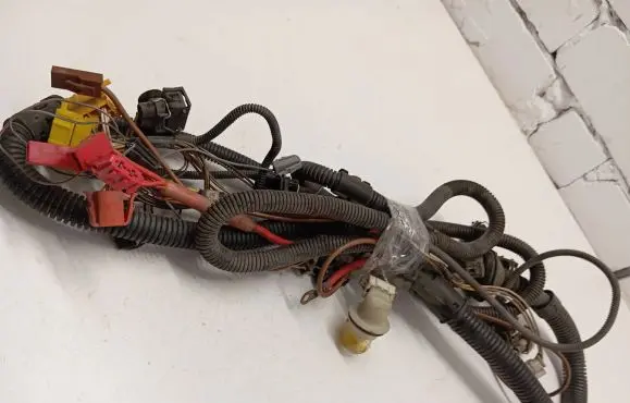 Volkswagen Transporter - Caravelle T4 Headlight/headlamp wiring loom/harness 191972703B