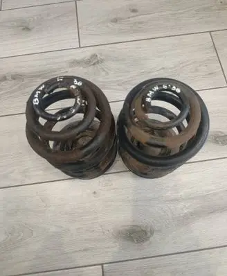BMW 3 E36 Rear coil spring 