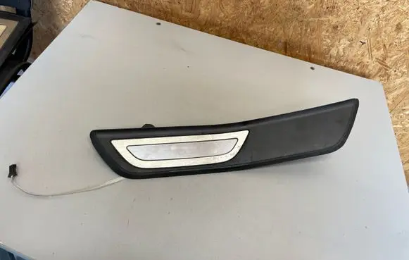 BMW M6 Rear sill trim cover 7277249
