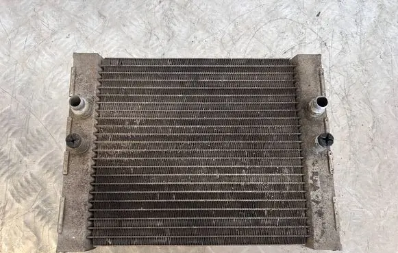 BMW X5M E70 Coolant radiator 71970008