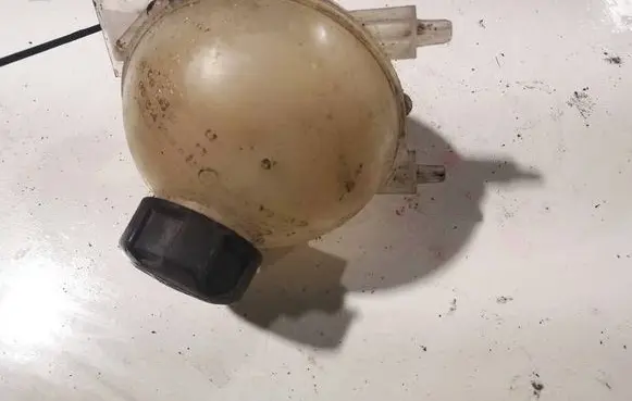 Citroen Berlingo Coolant expansion tank/reservoir 965442968