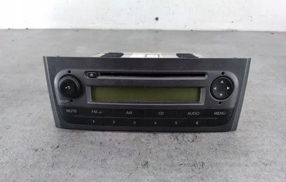 Fiat Linea Radio/CD/DVD/GPS head unit