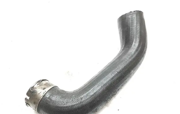 Intercooler hose/pipe
