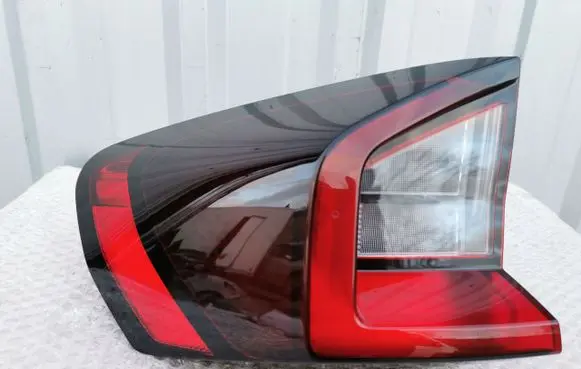 BMW X1 U11 Rear/tail lights F03861000E