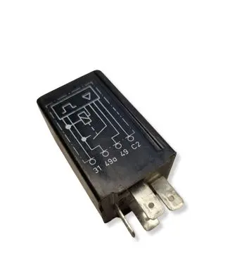 Volkswagen Transporter - Caravelle T4 Other relay 211953231K