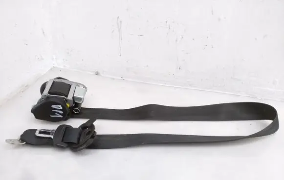 Seat Alhambra (Mk2) Front seatbelt 7N2857706