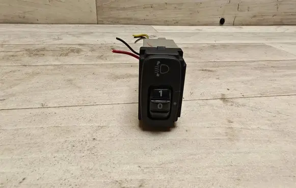 Mitsubishi Outlander Headlight level height control switch 