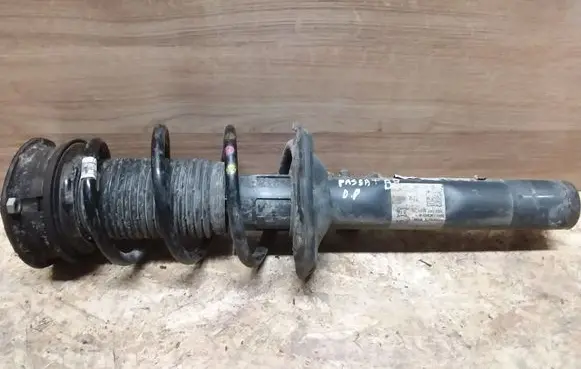 Volkswagen PASSAT B8 Front shock absorber with coil spring 3Q0413031BN