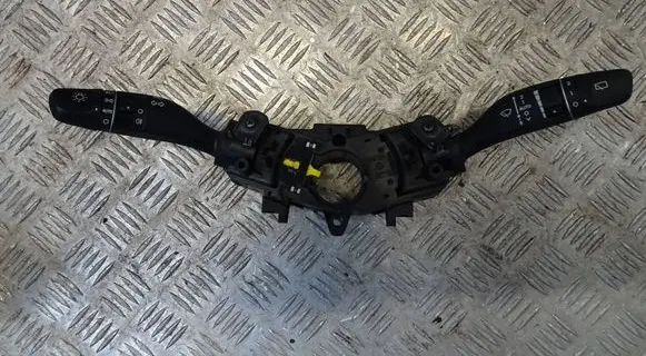 Hyundai Kona I Wiper turn signal indicator stalk/switch 93404-J9860