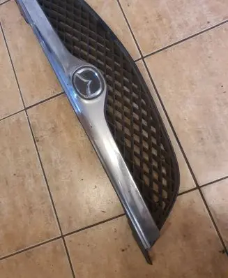 Mazda 626 Front grill GE4V50719 8901