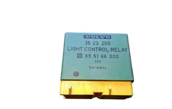 Volvo S70 V70 V70 XC Light relay 3523200 895166000
