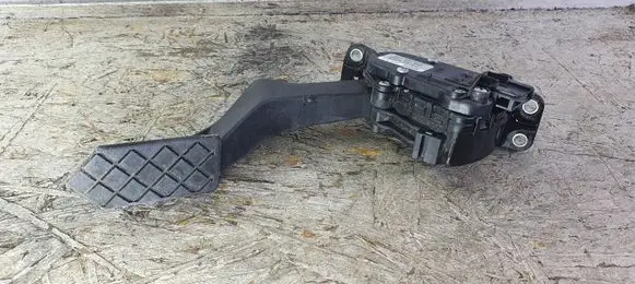 Volkswagen Transporter - Caravelle T5 Accelerator throttle pedal 7H1721503