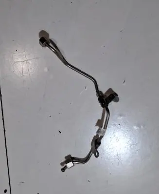 Ford Mustang VI Fuel injector supply line/pipe JR3E9J323CC