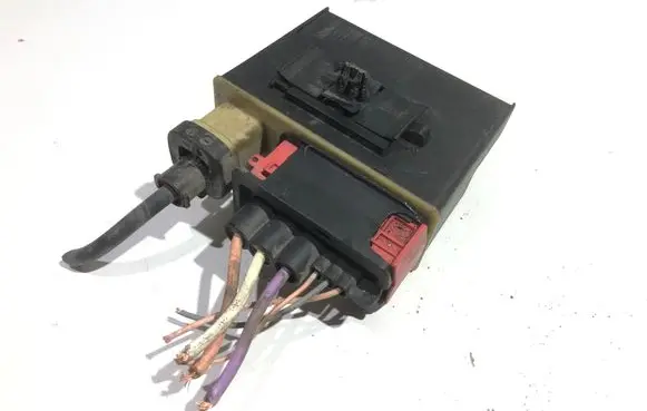 Citroen C4 Grand Picasso Other relay 9652021180