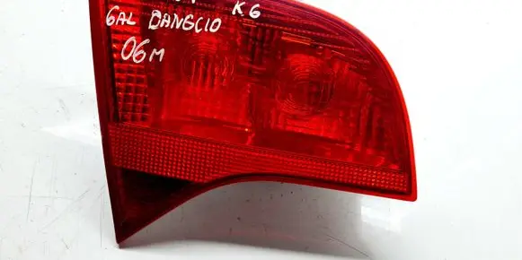 Audi A4 S4 B7 8E 8H Tailgate rear/tail lights 8E9945093 484501419 ULO749001
