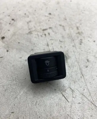 Volkswagen Golf Sportsvan Headlight level height control switch 510941333A
