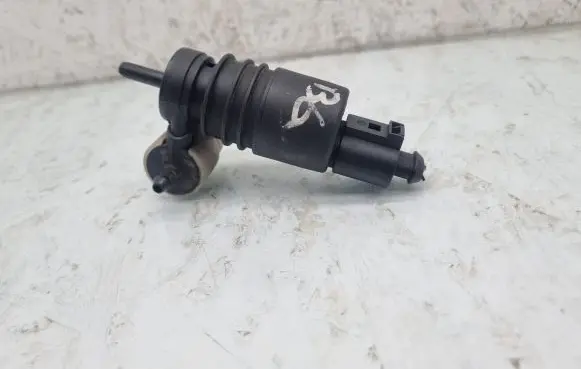 Audi A4 S4 B6 8E 8H Windscreen/windshield washer pump 1J0973722