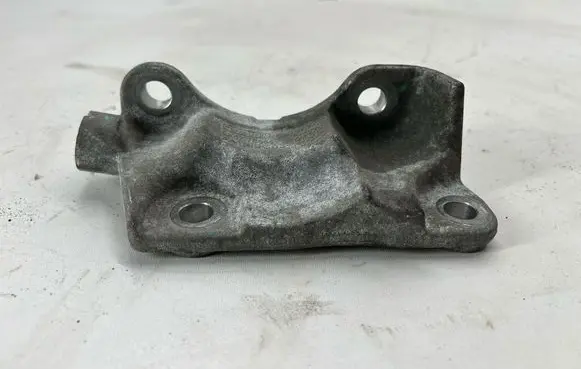 Ford Bronco Gearbox mounting bracket LX677B664AA