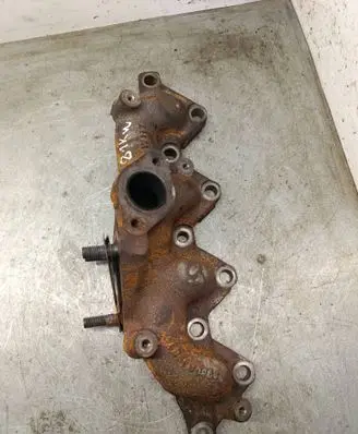 Opel Astra J Exhaust manifold 8980538800