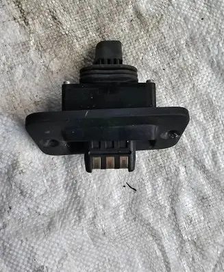 Volkswagen Caddy Loading door lock 51412