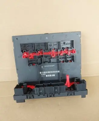 Volkswagen PASSAT B6 Comfort/convenience module 3C0937049AE H52S2002 F005V00631