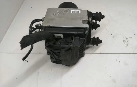 Volkswagen PASSAT B6 ABS Pump 3C0614109P 16705905 16705905F