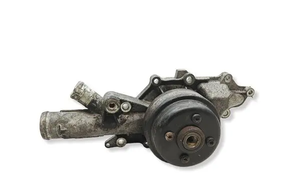 Mercedes-Benz Vito Viano W639 Water pump R64620103