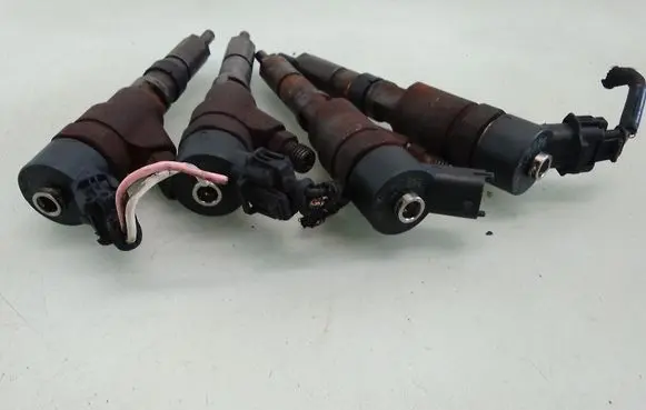 Fiat Scudo Fuel injectors set 0445110076