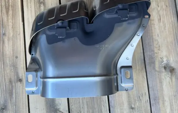 Mercedes-Benz C W206 Muffler trim A0004905500