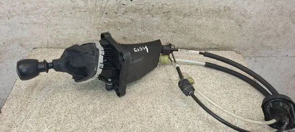 Chevrolet Orlando Gear shifter/selector 8126600010 25186272