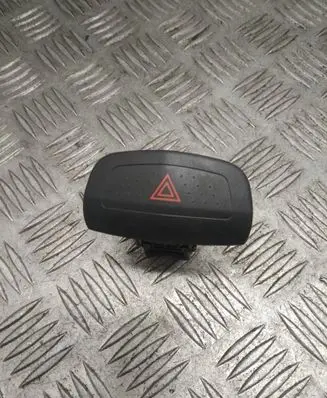 Nissan Primera Hazard light switch 06016