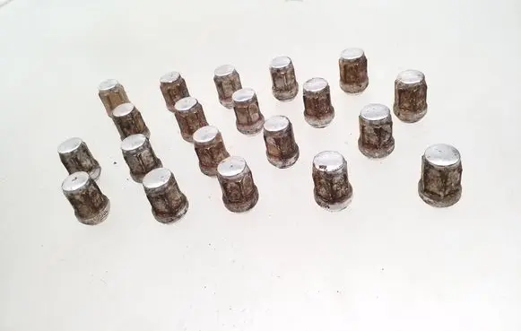 Subaru Forester SF Nuts/bolts 