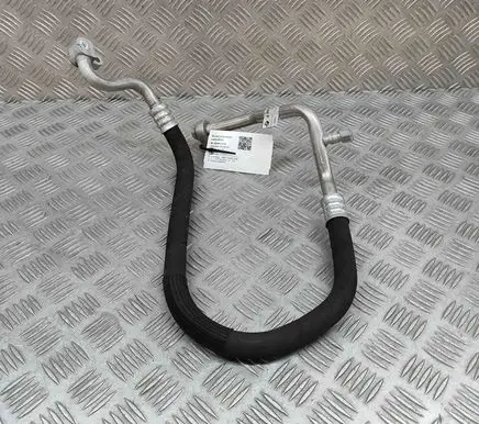 BMW 3 G20 G21 Air conditioning (A/C) pipe/hose 6841355