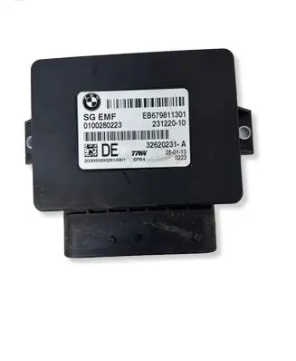 BMW 5 F10 F11 Hand brake control module 6798113 23122010 0100280223