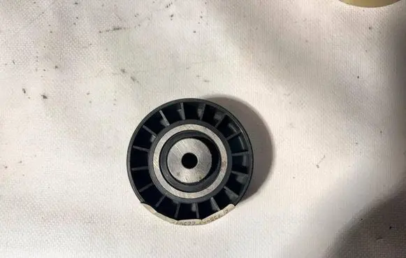 Mercedes-Benz 190 W201 Generator/alternator part 1042000470