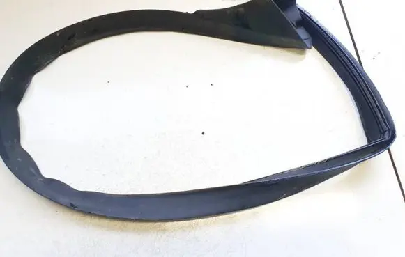 Land Rover Range Rover Evoque L551 Rubber seal front coupe door k8d220518a k8d2-20518-a