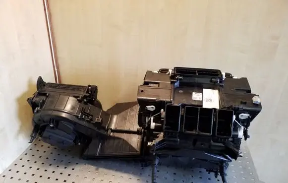 Audi A6 S6 C7 4G Interior heater climate box assembly 4G2820005J