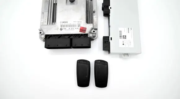 BMW 5 F10 F11 Engine ECU kit and lock set 8572418 13618572418 0281019421