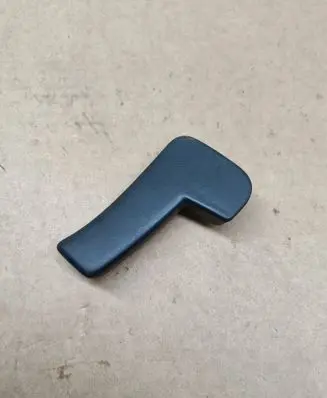 Volkswagen PASSAT B7 USA Engine bonnet (hood) release handle 561823533