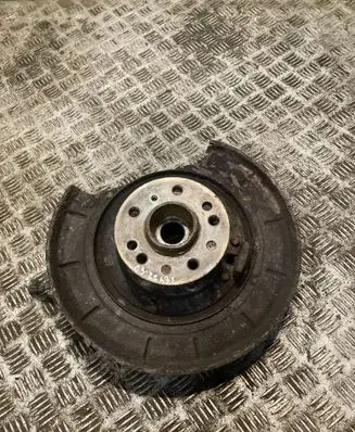 Mercedes-Benz ML W164 Rear wheel hub A1643500808 1643500808