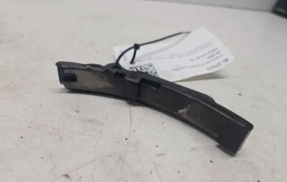 KIA Sorento Slide rail for timing chain 