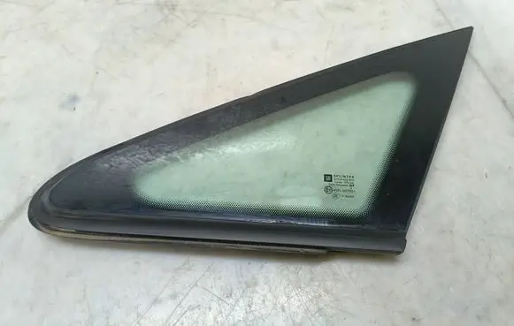 Opel Zafira B Front triangle window/glass E000255 DOT24AS2M19 43R007951