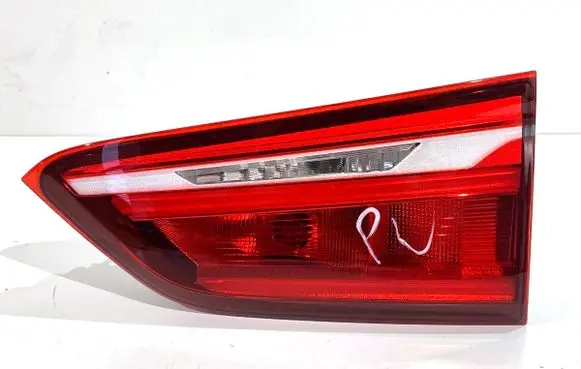 BMW X1 F48 F49 Rear/tail lights 7350698