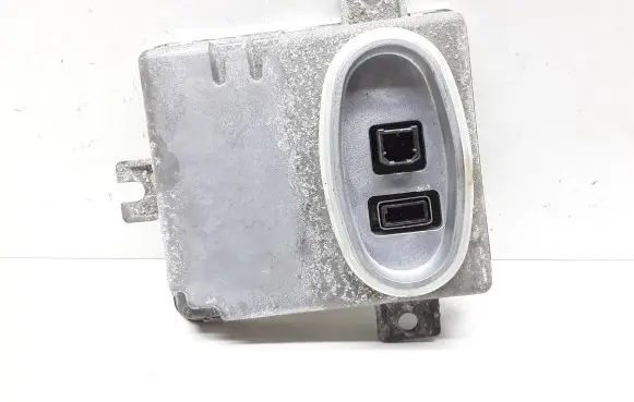 Volvo V70 Xenon control unit/module 6948180 6261110499