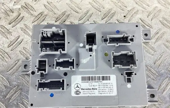 Mercedes-Benz GLC X253 C253 SAM control unit A2229006014 A2229011203 5DK01077577