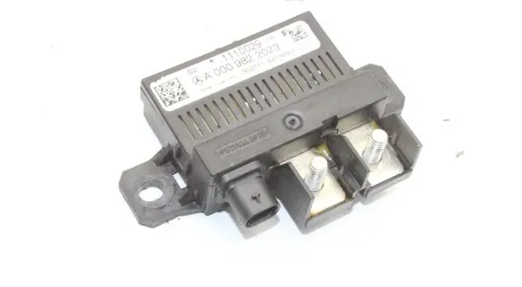 Mercedes-Benz E A207 Other relay A0009822023