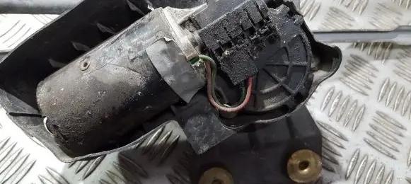 Ford Escort Wiper motor 85gb17b571aa