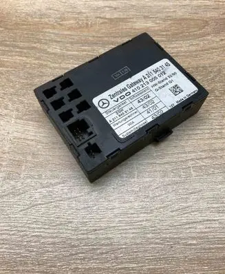Mercedes-Benz E W211 Gateway control module A2115403145 410213005012